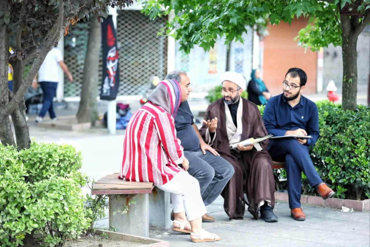 میدان شهرداری رشت و فعالیت تبلیغی مؤثر