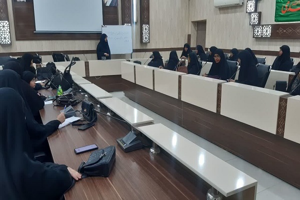 برگزاری دوره آموزشی جهاد تبیین در ۳۶ شهرستان استان فارس