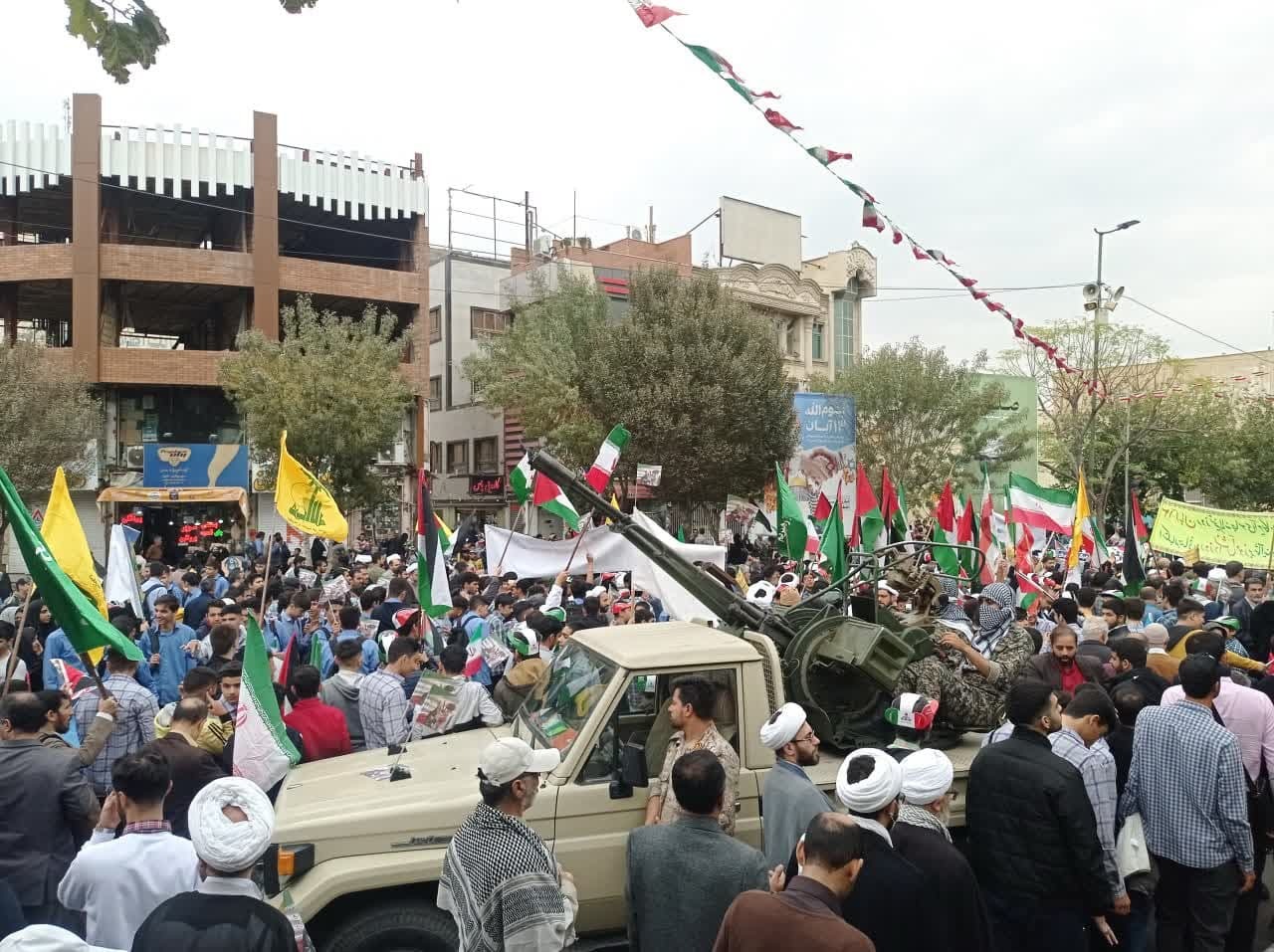 حضور میلیونی مردم ایران در راهپیمایی روز ملی استکبارستیزی