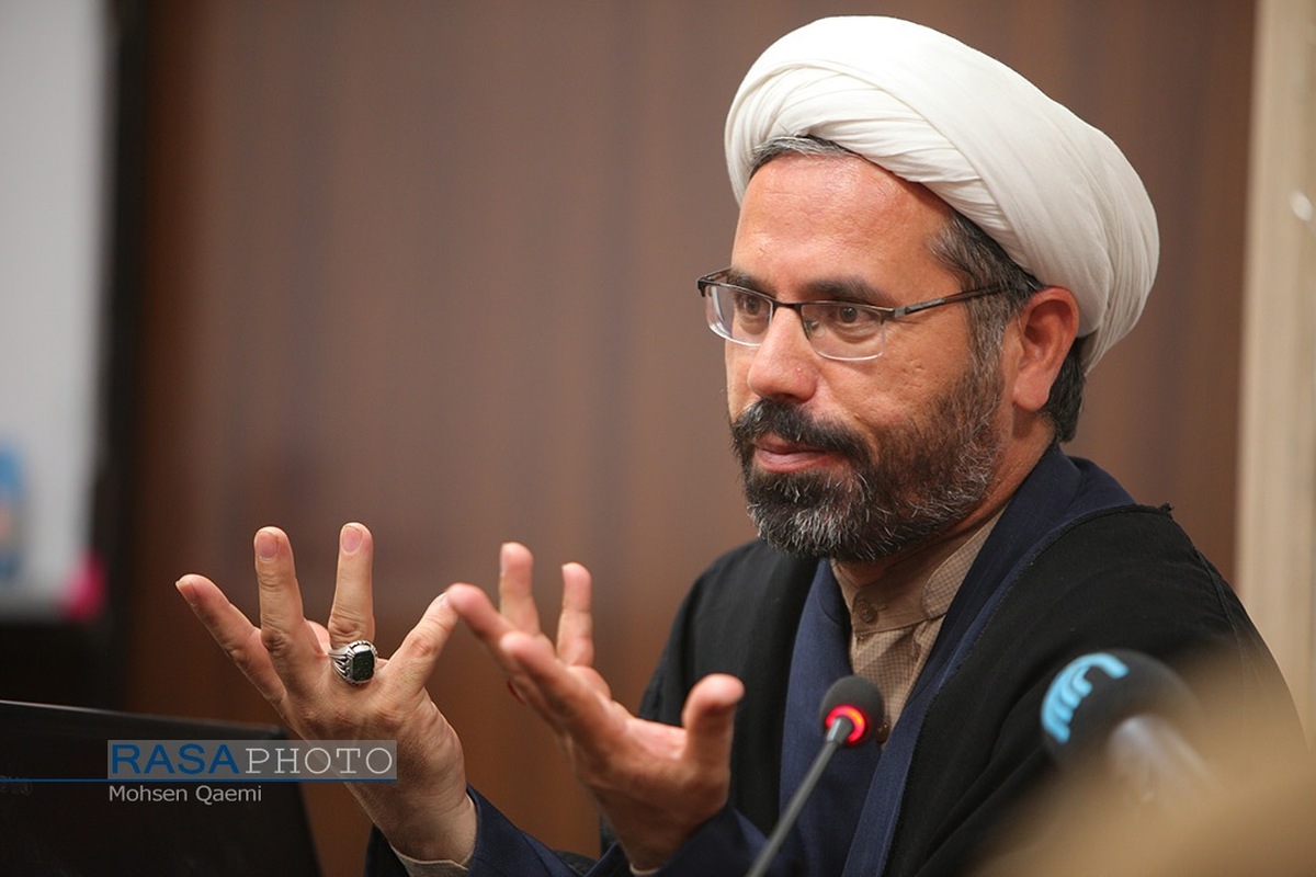احقاق و تحقیق با کلمه ها