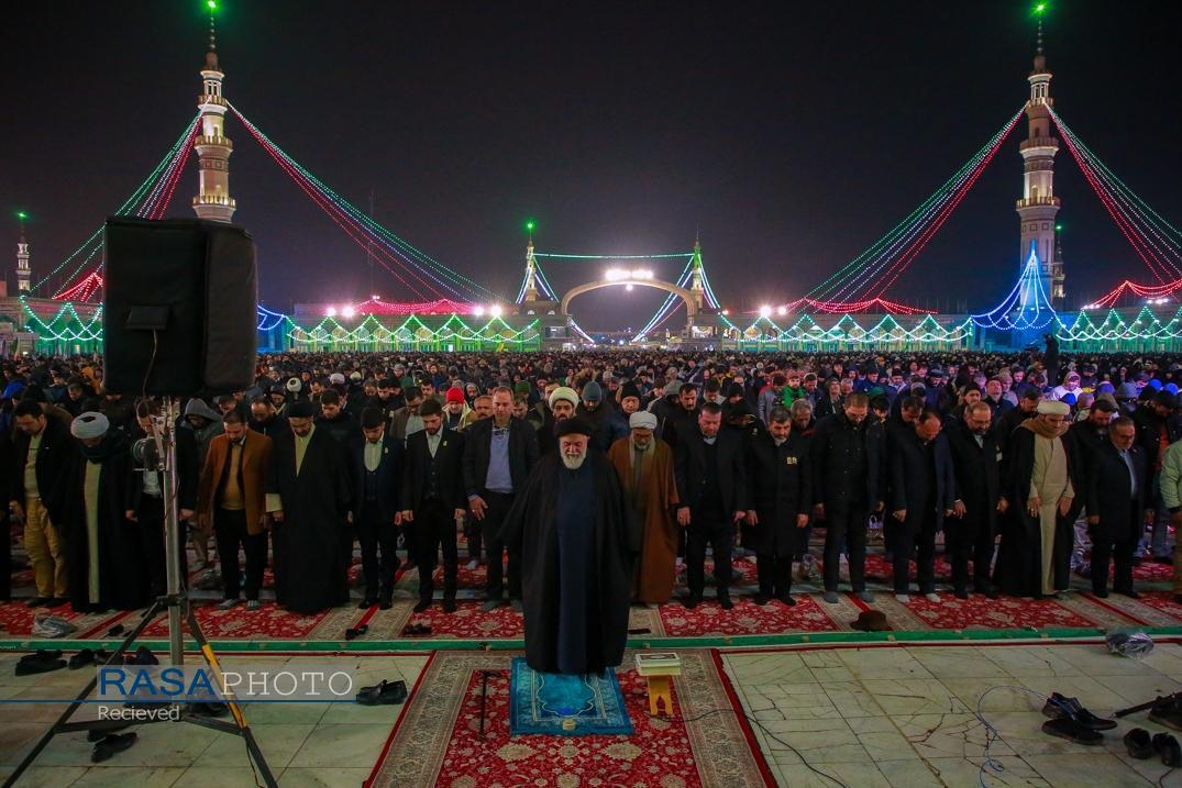 جشن بزرگ محفل امام زمانی‌ها در مسجد مقدس جمکران برگزار شد/ رونمایی از تولیدات هوش مصنوعی فصل سوم محفل