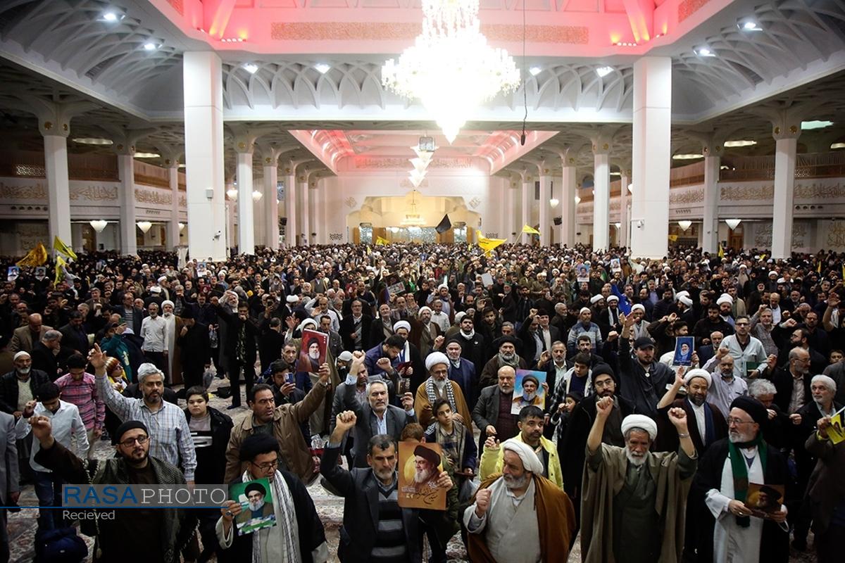 گرامیداشت فرماندهان شهید حزب‌الله در حرم بانوی کرامت