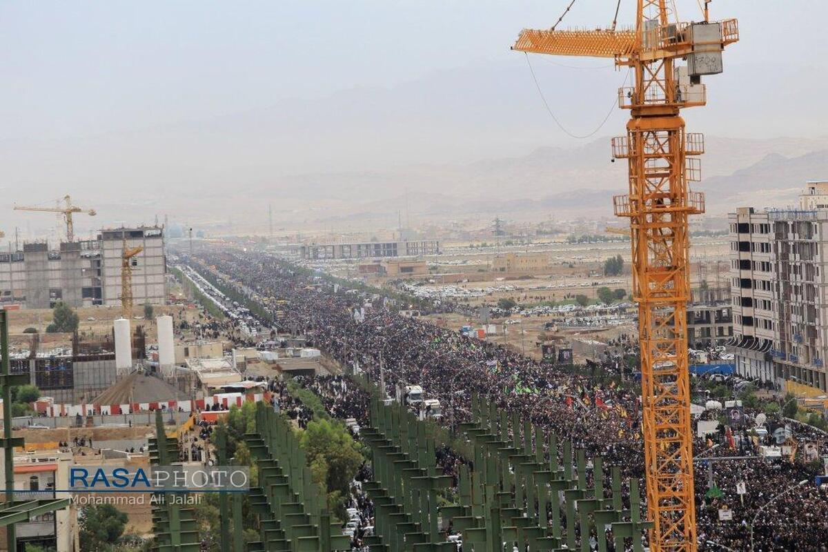 تشییع باشکوه پیکر شهید جمهور و هیأت همراه در پایگاه انقلاب