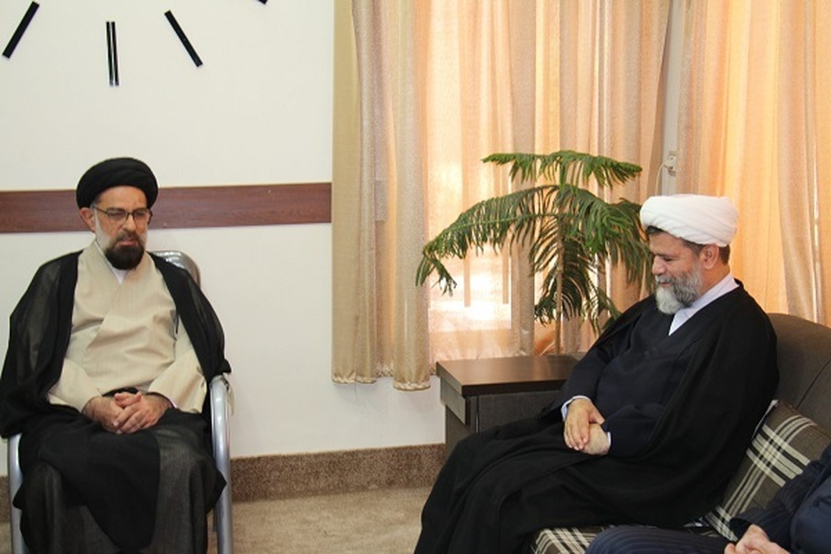 دیدار حجت الاسلام محمودی با نماینده مردم فارس در مجلس خبرگان رهبری