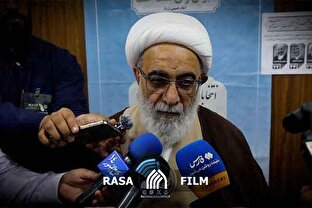 پیشبرد مسیر انقلاب با حضور گسترده در انتخابات