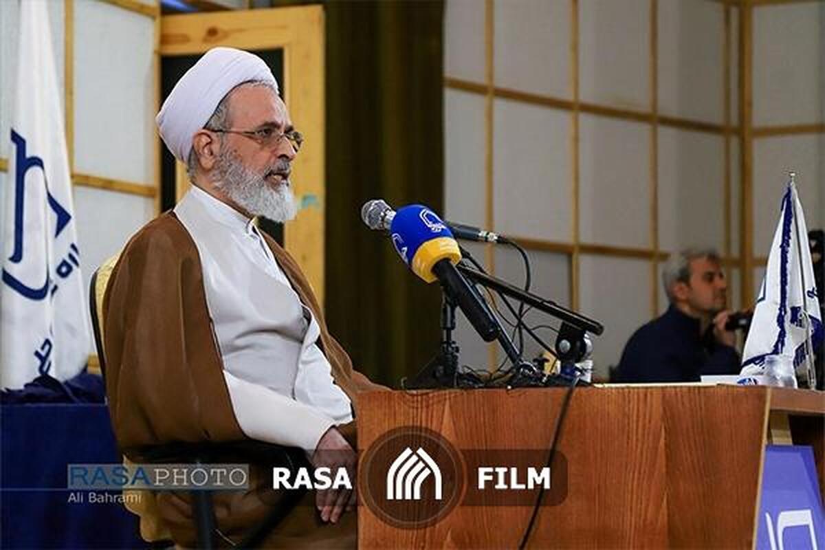 واکنش مدیر حوزه به مواضع دور از منطق اسلام و انقلاب درباره فلسطین