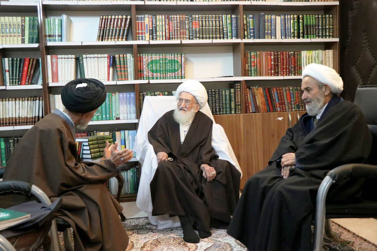 به برکت انقلاب اسلامی مردم به‌ویژه جوانان با سنت معنوی اعتکاف آشنا شدند