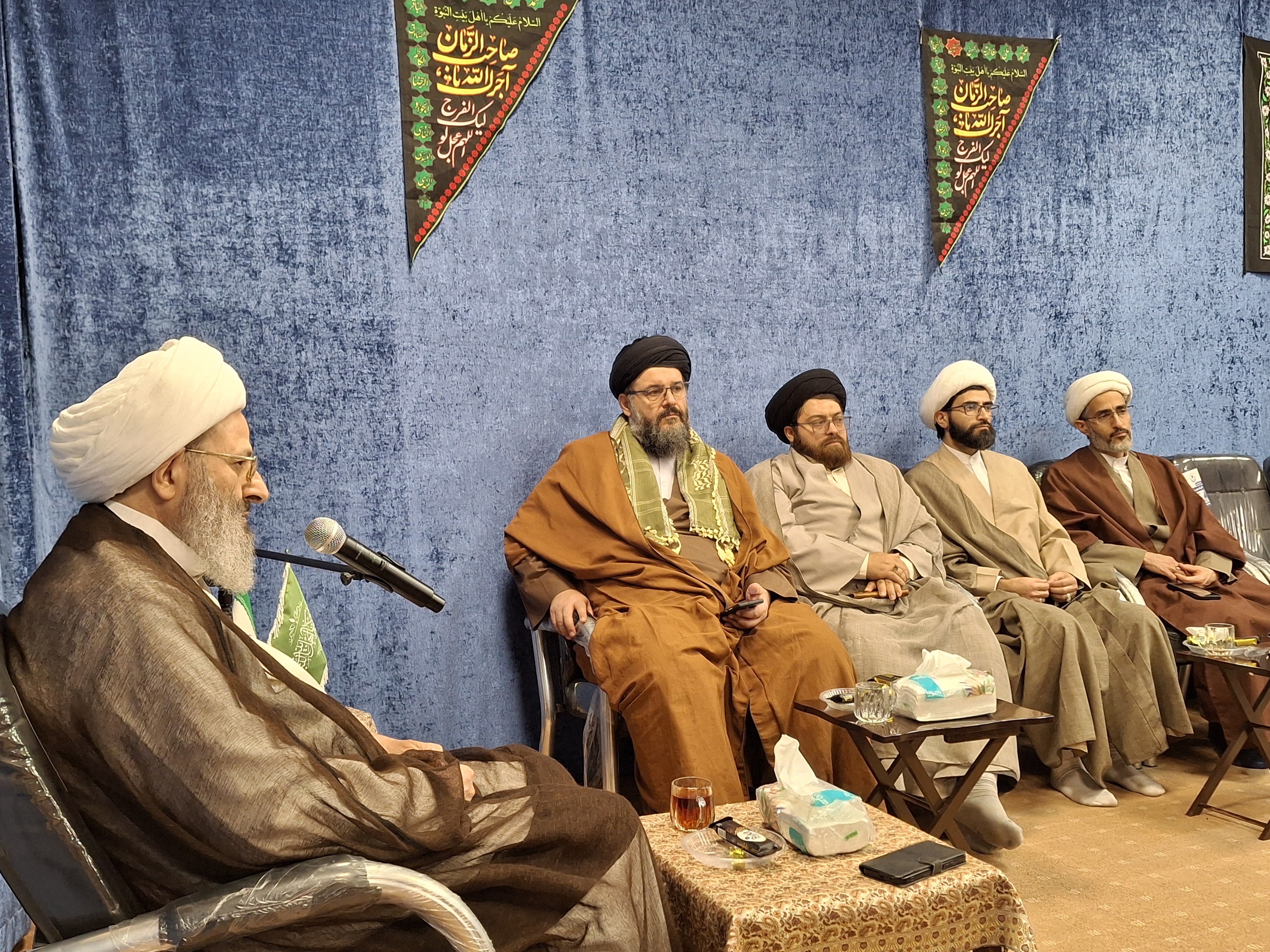 تأکید بر تأکید بر