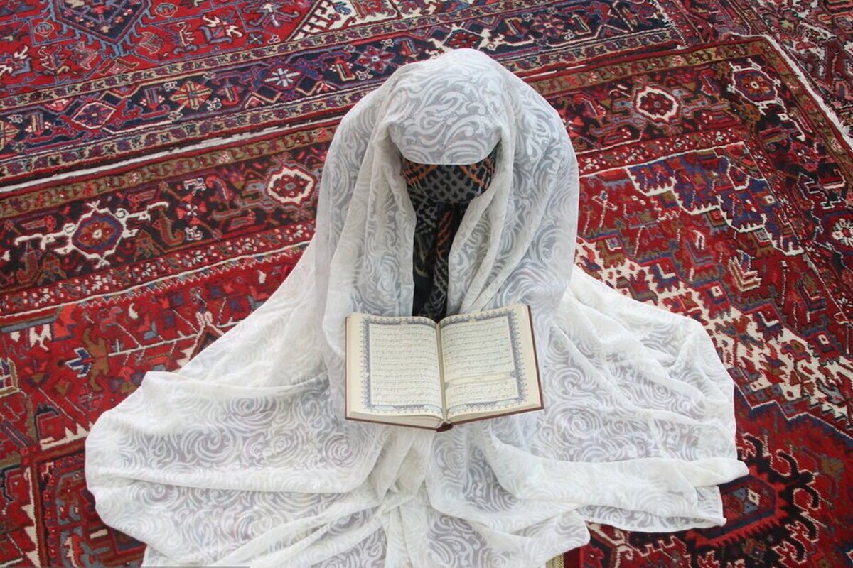 ۲۷۵ طلبه جامعه‌الزهرا در مسجد چهارده معصوم قم معتکف شدند