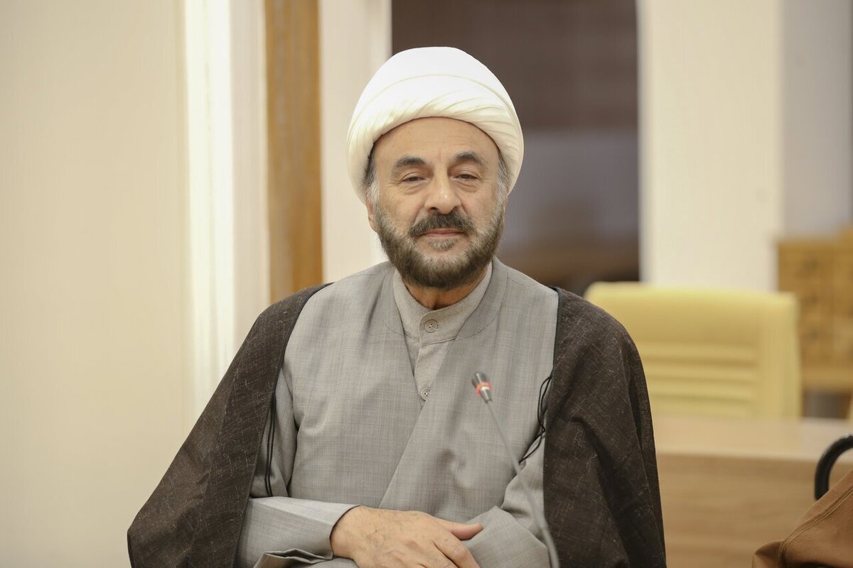 فروپاشی نظم جهانی، فرصتی تاریخی برای بازسازی تمدن بر پایه معارف اهل‌بیت است