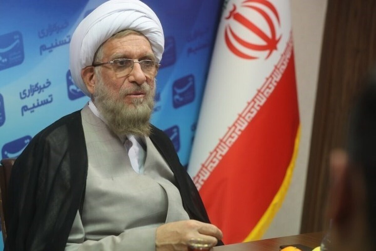 قوه مجریه تمام امکانات خود را برای حل مشکلات مردم بسیج کند