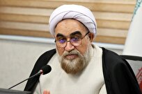 رهبر انقلاب، یک حکمرانِ نظریه‌پرداز و جریان‌ساز است