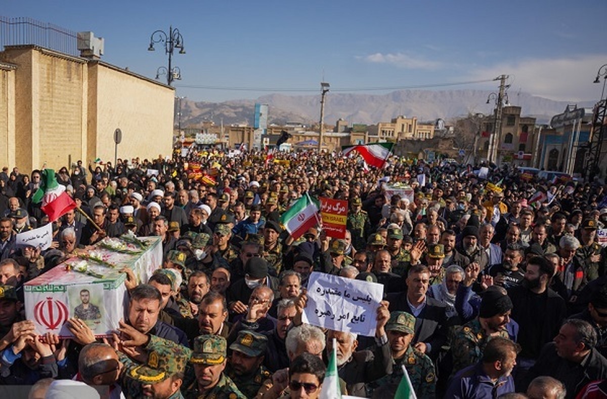 شهادت 13 نفر از مدافعان امنیت در اغتشاشات فارس