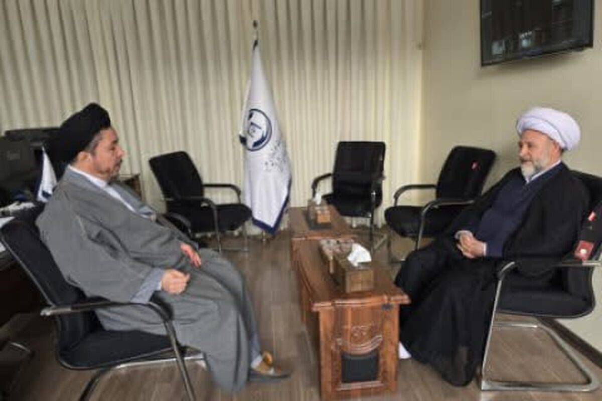 دیدار مدیرکل مرکز خدمات حوزه تبریز با امام جمعه مهربان