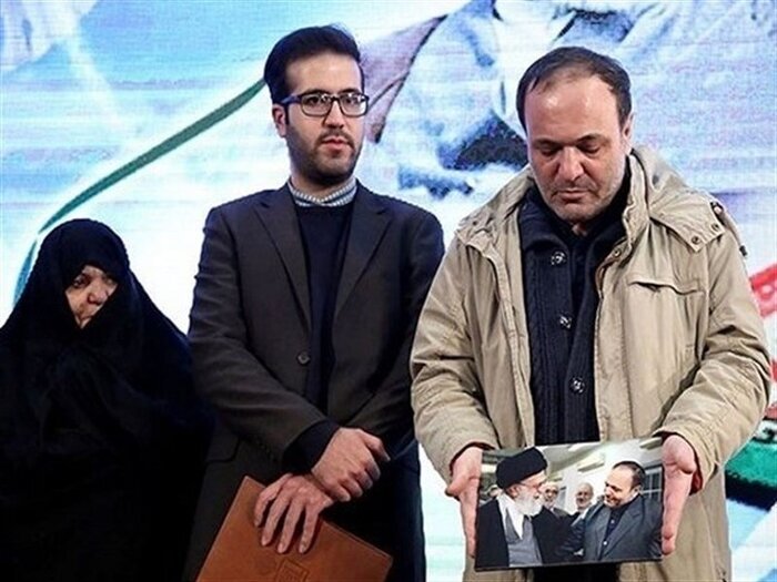 نگاه رهبر انقلاب به مردآفرینان شجاع در کتاب «وقتی مهتاب گم شد»