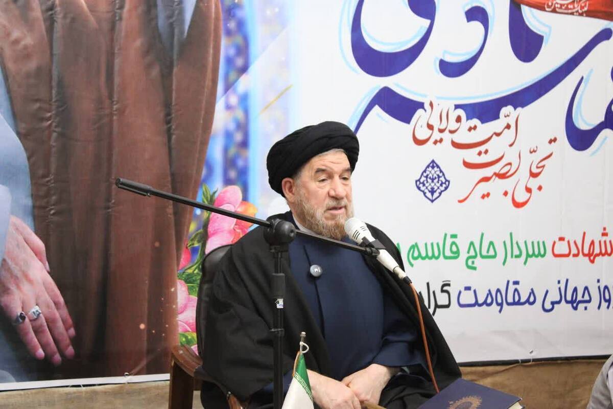 بصیرت انقلابی؛ رمز عبور ملت از فتنه‌ها