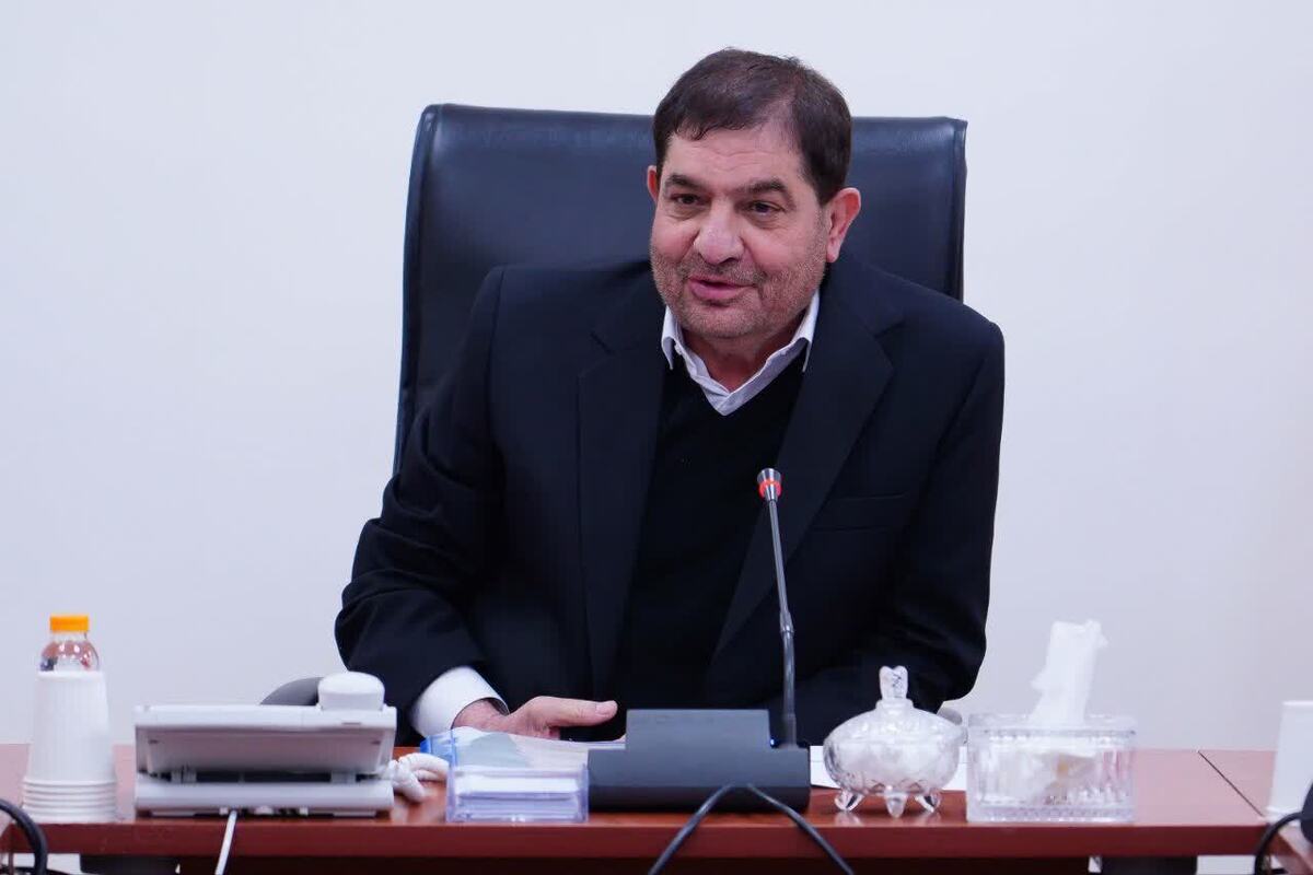 توسعه صنایع پایین‌دستی و جلوگیری از خام‌فروشی راهکار اصلی رونق صنعت پتروشیمی است