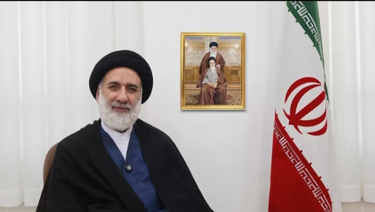 توصیه امام جمعه شهرکرد به برگزاری باشکوه جشن‌های نیمه شعبان و دهه فجر + فیلم