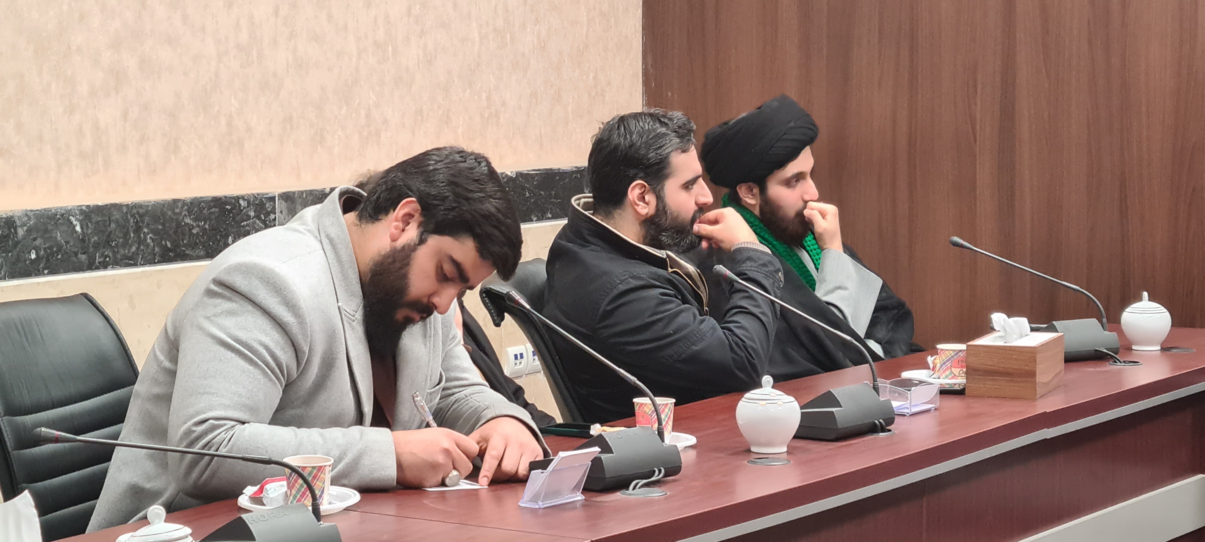 گزارشی از نشست «جوان مجاهد انقلابی»