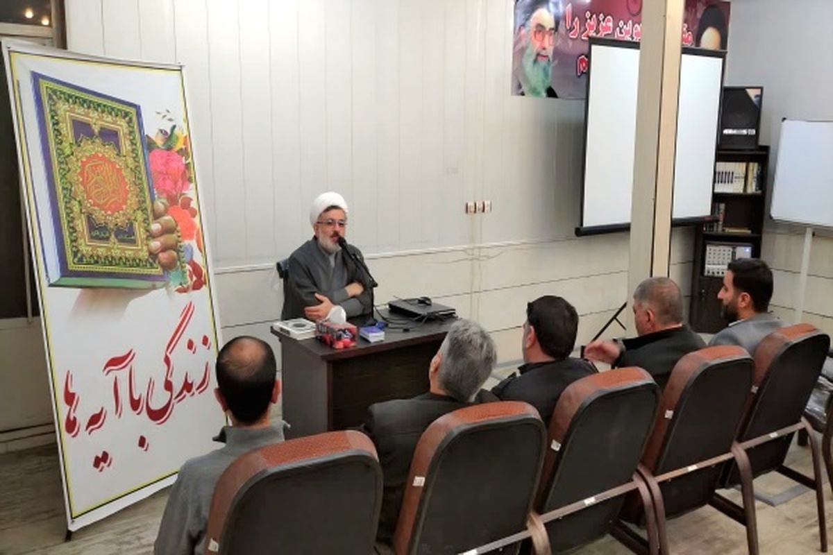 تربیت ۱۰ میلیون حافظ ۲۰۰ آیه قرآن در طرح زندگی با آیه‌ها