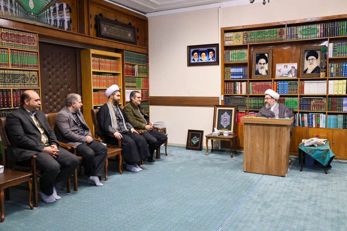 تأکید امام جمعه تبریز بر حفظ و تقویت سرمایه‌های انسانی در مجموعه ارتش