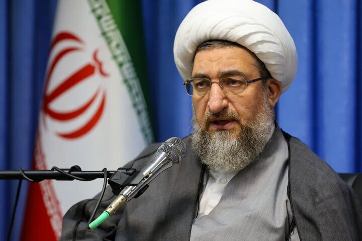 تأکید امام جمعه تبریز بر عدالت مالیاتی و حمایت از معیشت مردم