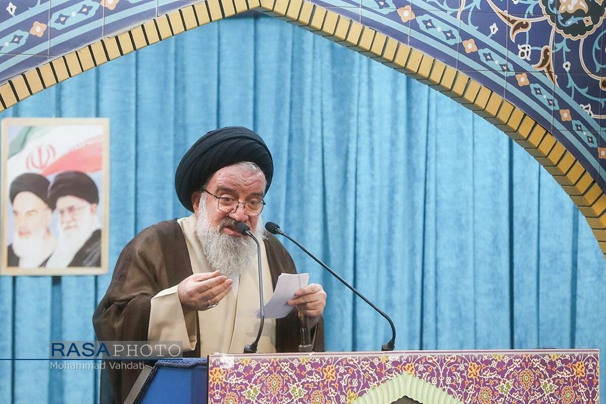 انقلاب اسلامی توانست ایران را از بردگی آمریکا بیرون بیاورد/ مردم دشمن را می‌شناسند و به موقع وارد عمل می‌شوند