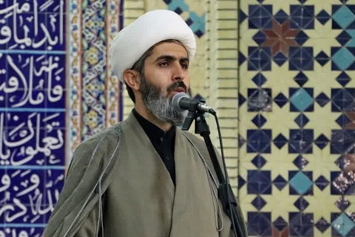 انقلاب اسلامی روحیه مقاومت در برابر استکبار را در ملت ایران ایجاد کرد