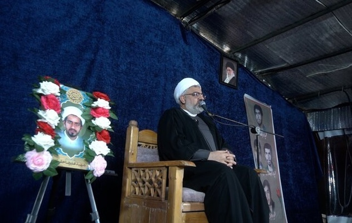برگزاری مراسم بزرگداشت روحانی شهید اغتشاشات در شیراز