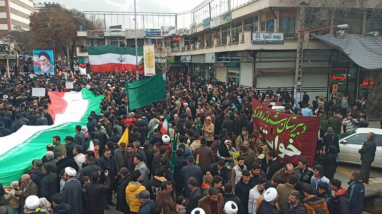 حضور بی‌نظیر مردم مراغه در راهپیمایی چهل‌ و هفتمین فجر انقلاب اسلامی+ تصاویر