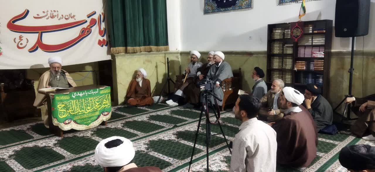 تاکید بر آمادگی مبلغان برای ماه مبارک رمضان و دوری از بازیهای سیاسی تاکید بر آمادگی مبلغان برای ماه مبارک رمضان و دوری از بازیهای سیاسی