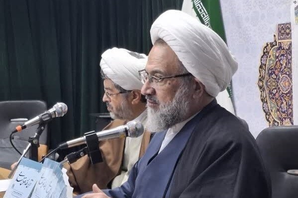 گزارشی از برگزاری سیزدهمین مجمع عمومي عادی سالیانه انجمن فقه و حقوق اسلامی