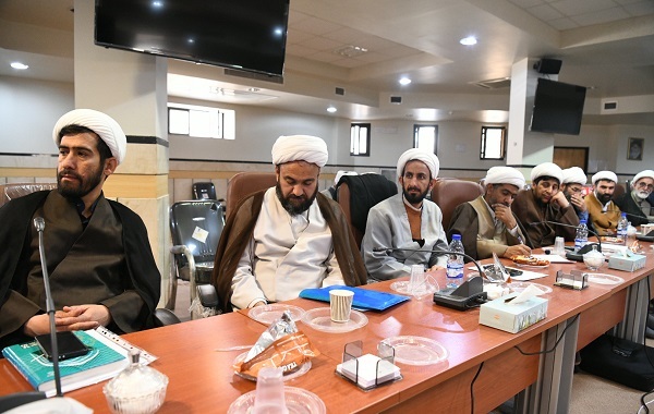 تصاویر | اجلاسیه فصلی مدیران مدارس علمیه فارس