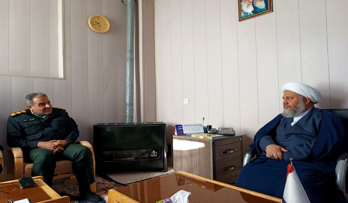 خدمت در مسیر تأمین امنیت مردم عبادتی ارزشمند است