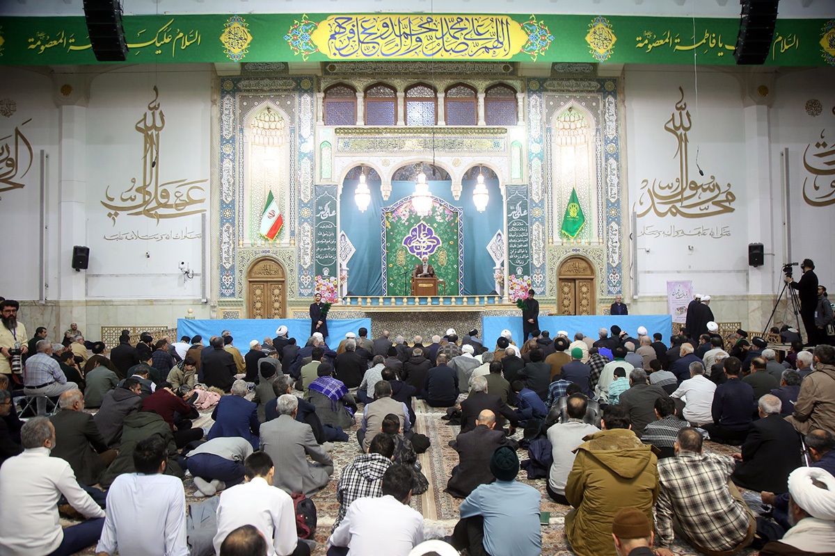 از تجدید عهد با خون شهدا تا نمایش پیوند ناگسستنی حوزه، مردم و ولایت در قم