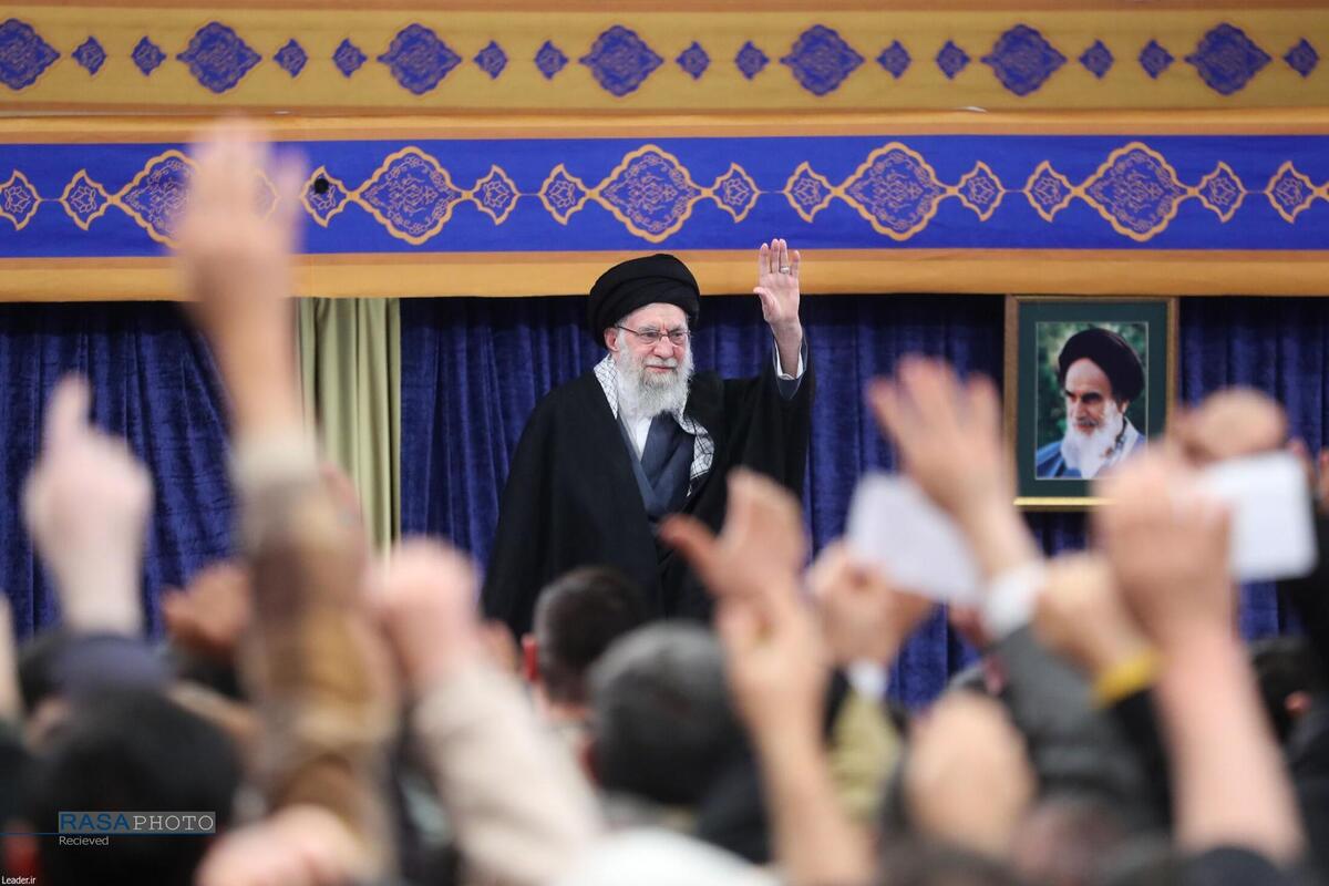مسیر قائد شهید ما پرقدرت ادامه خواهد داشت