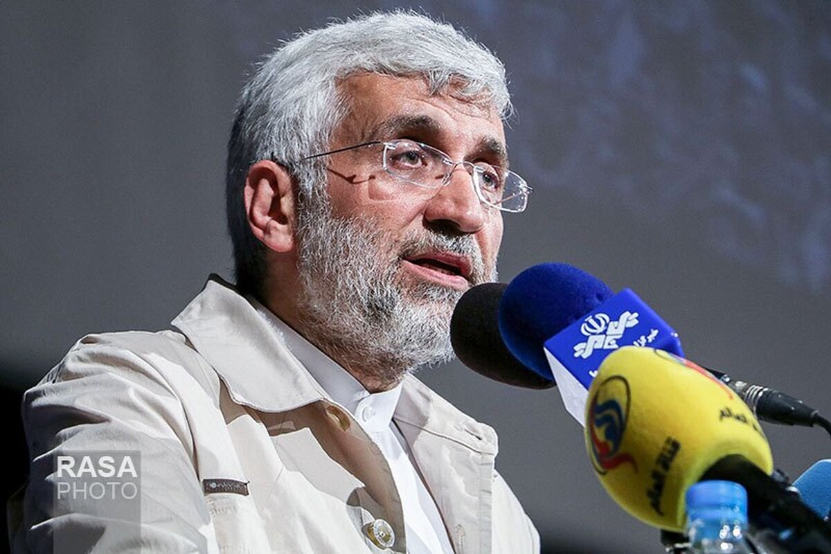 ملت ایران با وحدت، دشمن رو به زوال را پشیمان خواهد کرد