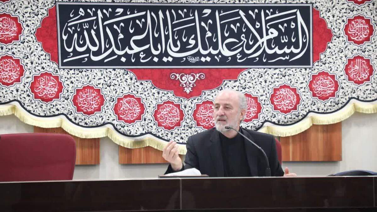 خون پاک مقام معظم رهبری، انقلاب اسلامی را بیمه کرد