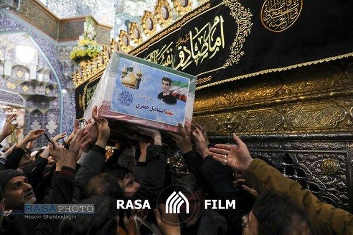 گزارش میدانی | فریادِ وحدت و مقاومت؛ حضور گسترده مردم انقلابی در وداع با شهدا