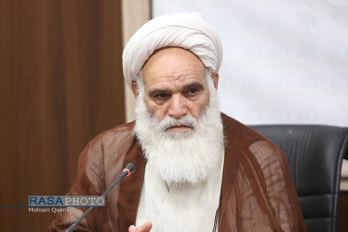 رهبر شهید ما دارای منطق، منش و کنش حسینی بود