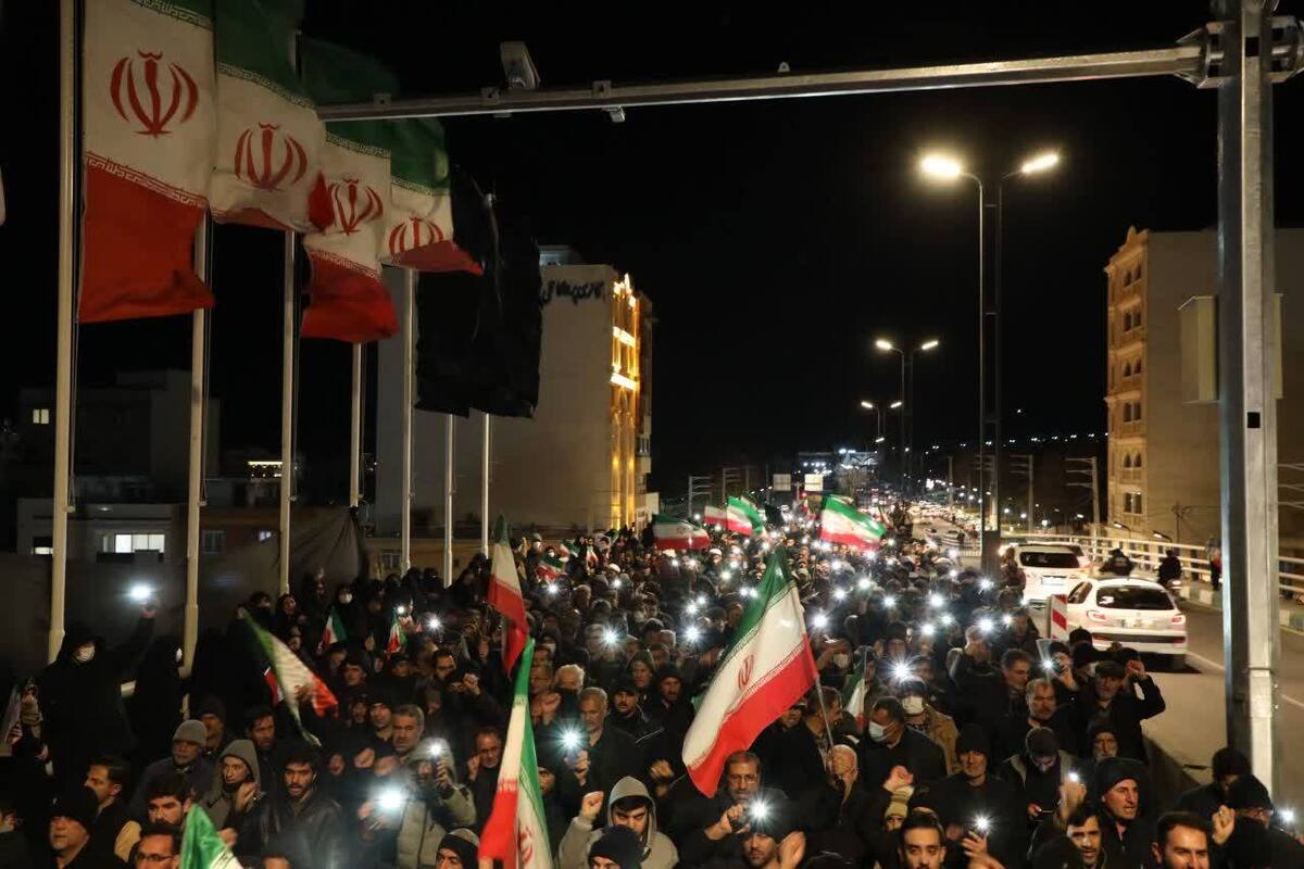 فیلم | برپایی اجتماع خانوادگی و تشییع ۳ شهید در شهرکرد