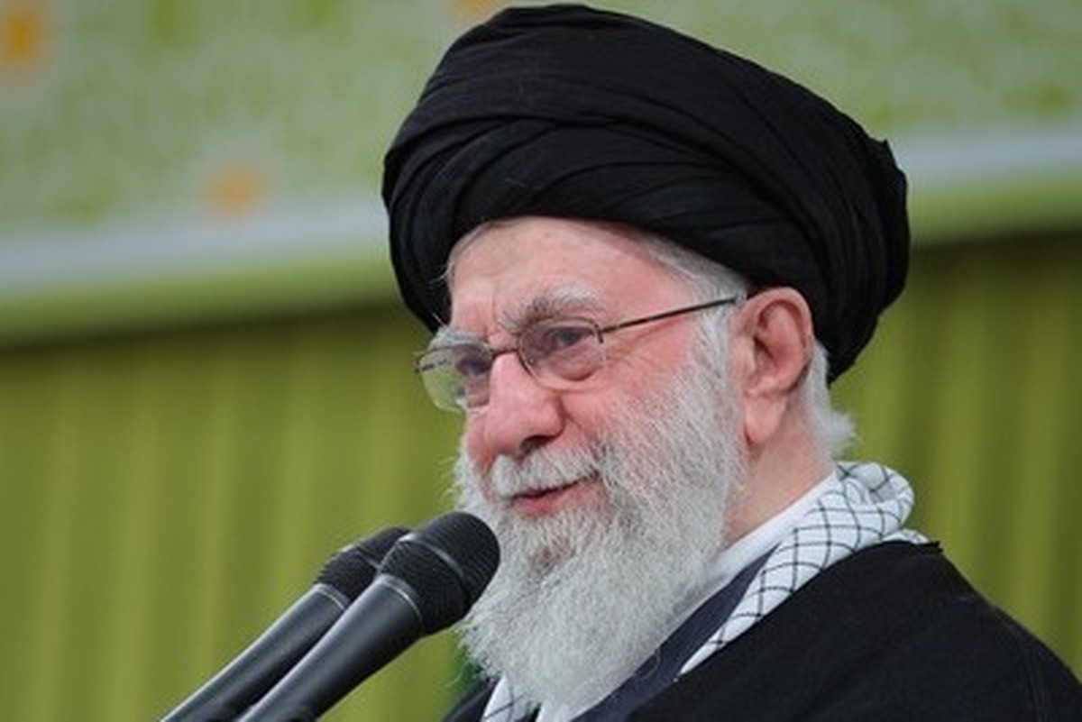 شعر جدید افشین علا برای امام شهید