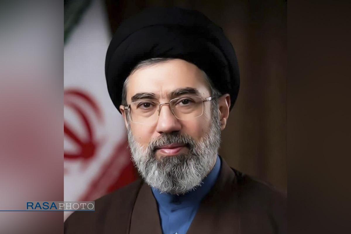 بیعت اساتید، طلاب و روحانیون بسیجی آذربایجان شرقی با رهبر معظم انقلاب اسلامی