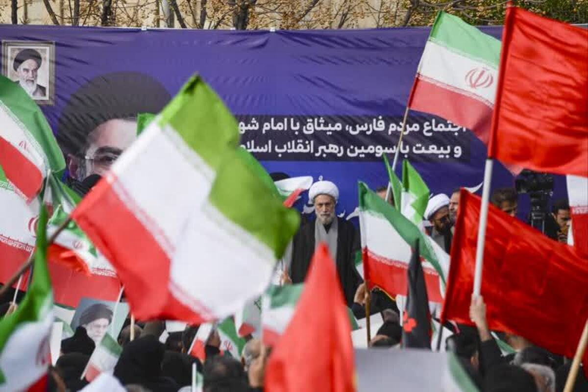 رهبری آیت الله خامنهای موجب خشم و ناامیدی دشمن شد