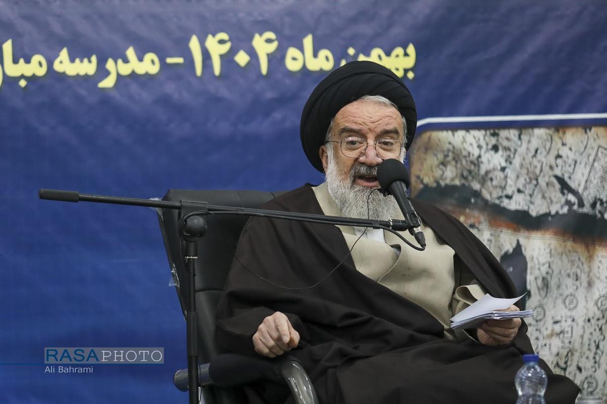 با افتخار می‌گویم رای من به حضرت آیت الله امام سید مجتبی خامنه‌ای بود
