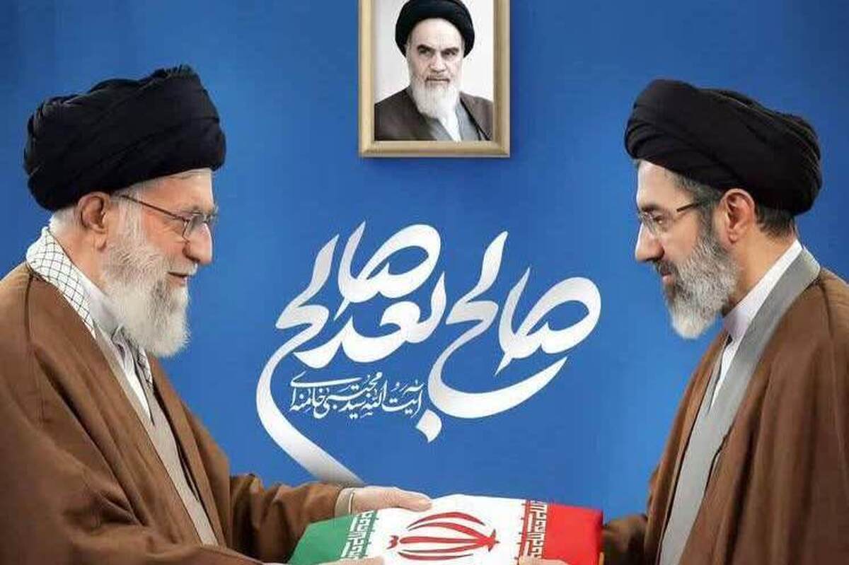 بیعت خانواده شهدای جامعه اطلاعاتی نیروهای مسلح با رهبر انقلاب