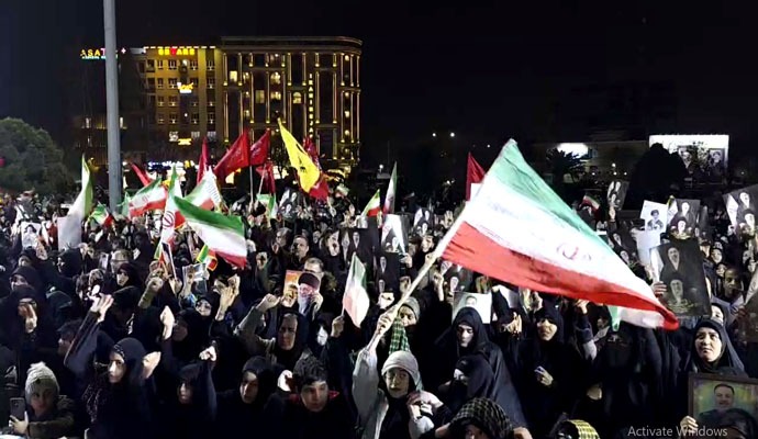 مراسم وداع با کاروان سوم شهدای اقتدار کاشان برگزار شد + عکس