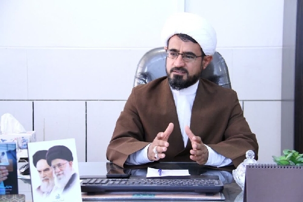 انس با قرآن در نهضت «زندگی با آیه‌ها»؛ رونق فعالیت‌های قرآنی پاسخی به قرآن‌سوزی در فتنه آمریکایی صهیونیستی