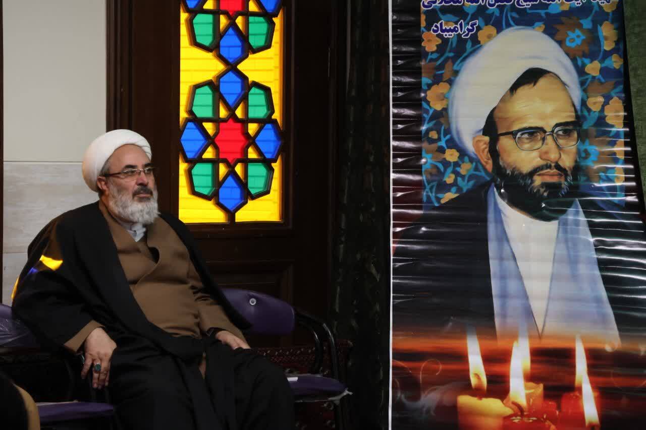 برگزاری آیین گرامیداشت سالروز شهادت آیت‌الله شهید محلاتی (ره) در تبریز+ تصاویر