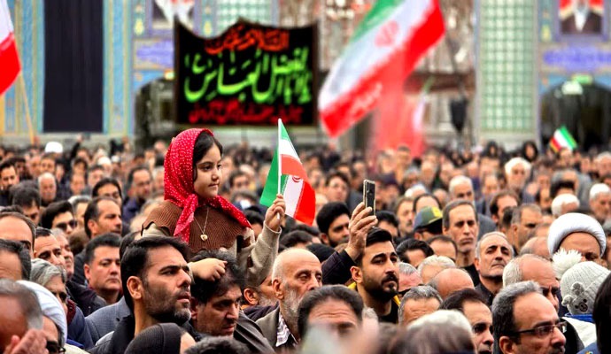 وداعی حماسی و باشکوه در آران و بیدگل + عکس